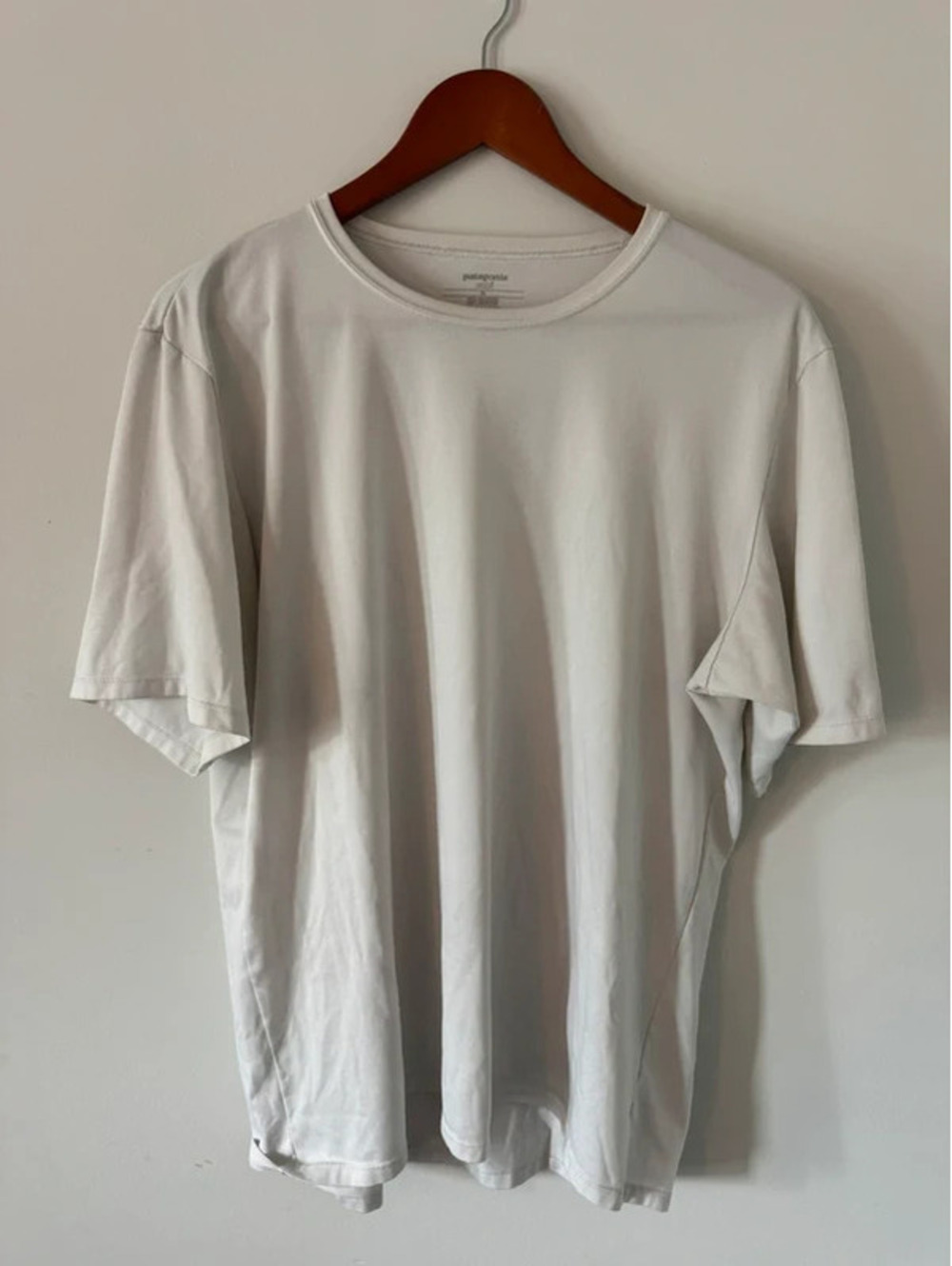 Patagonia Men's Lightweight Polyester T-Shirt XL White